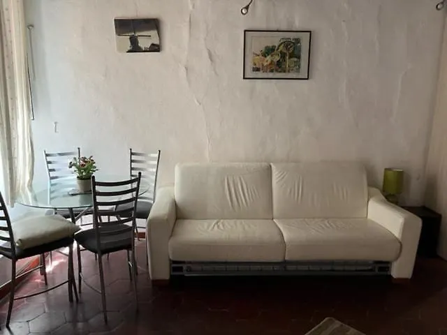 In The Historic Center * רומא